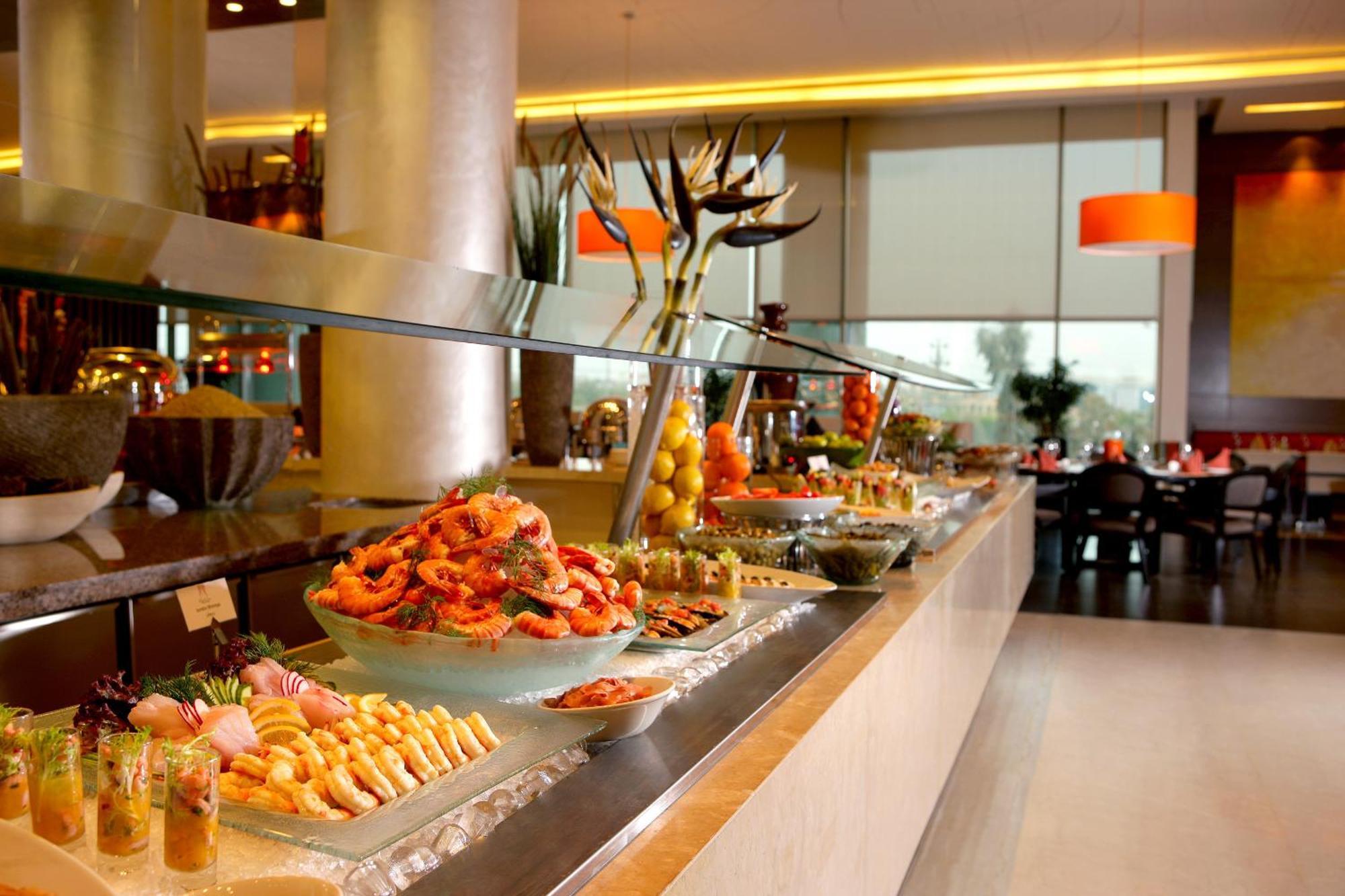 Готель Erbil Rotana Екстер'єр фото